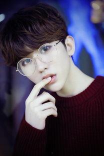 蔡徐坤最新爆料研究会,最新爆料研究会背后的故事与秘密  第2张